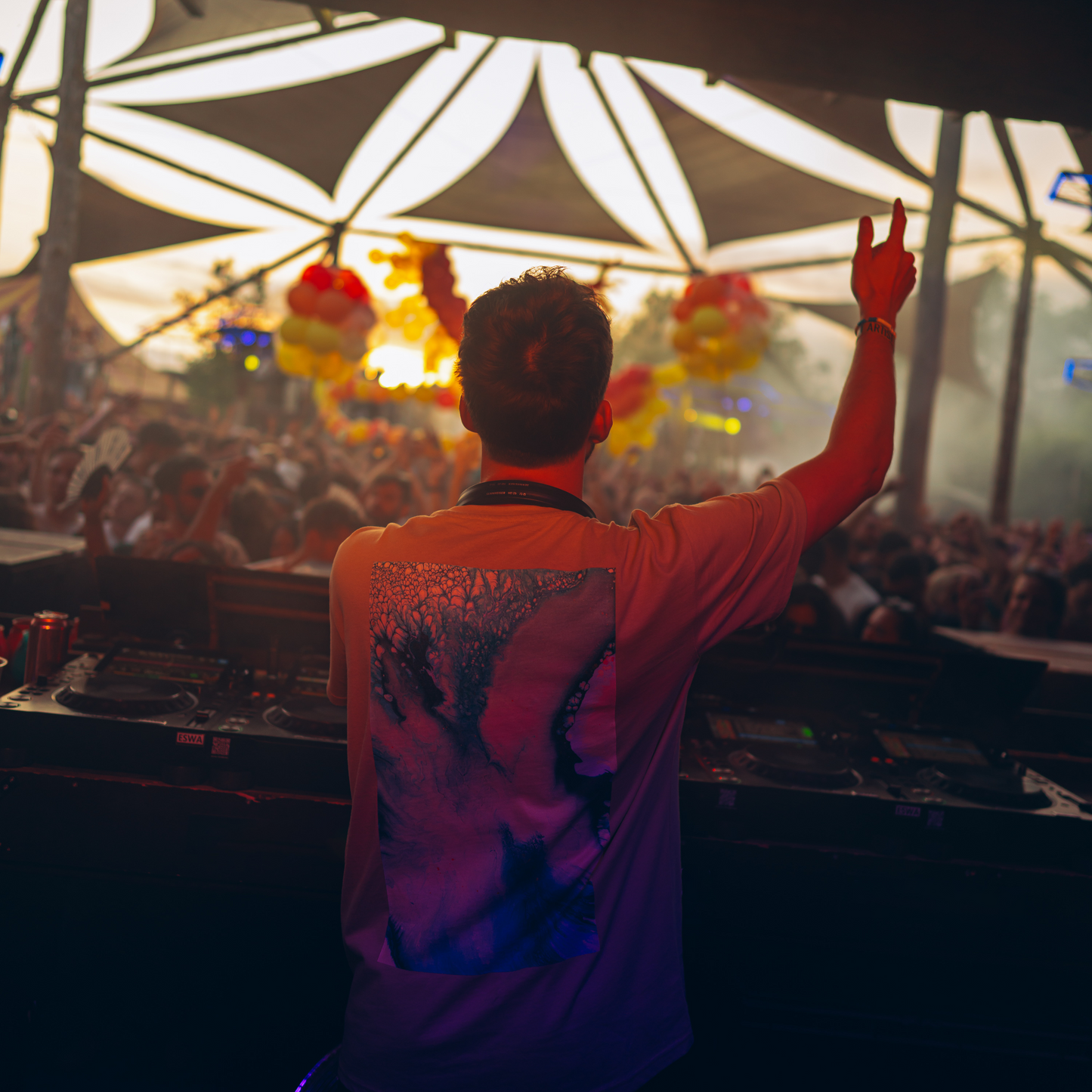 'Distant 6' T-Shirt - LIMITED EDITION